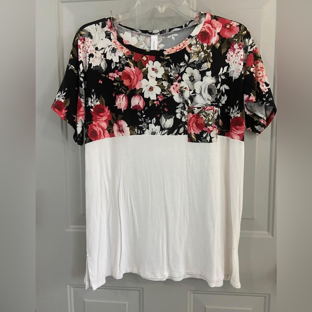 honeyme boutique top size small